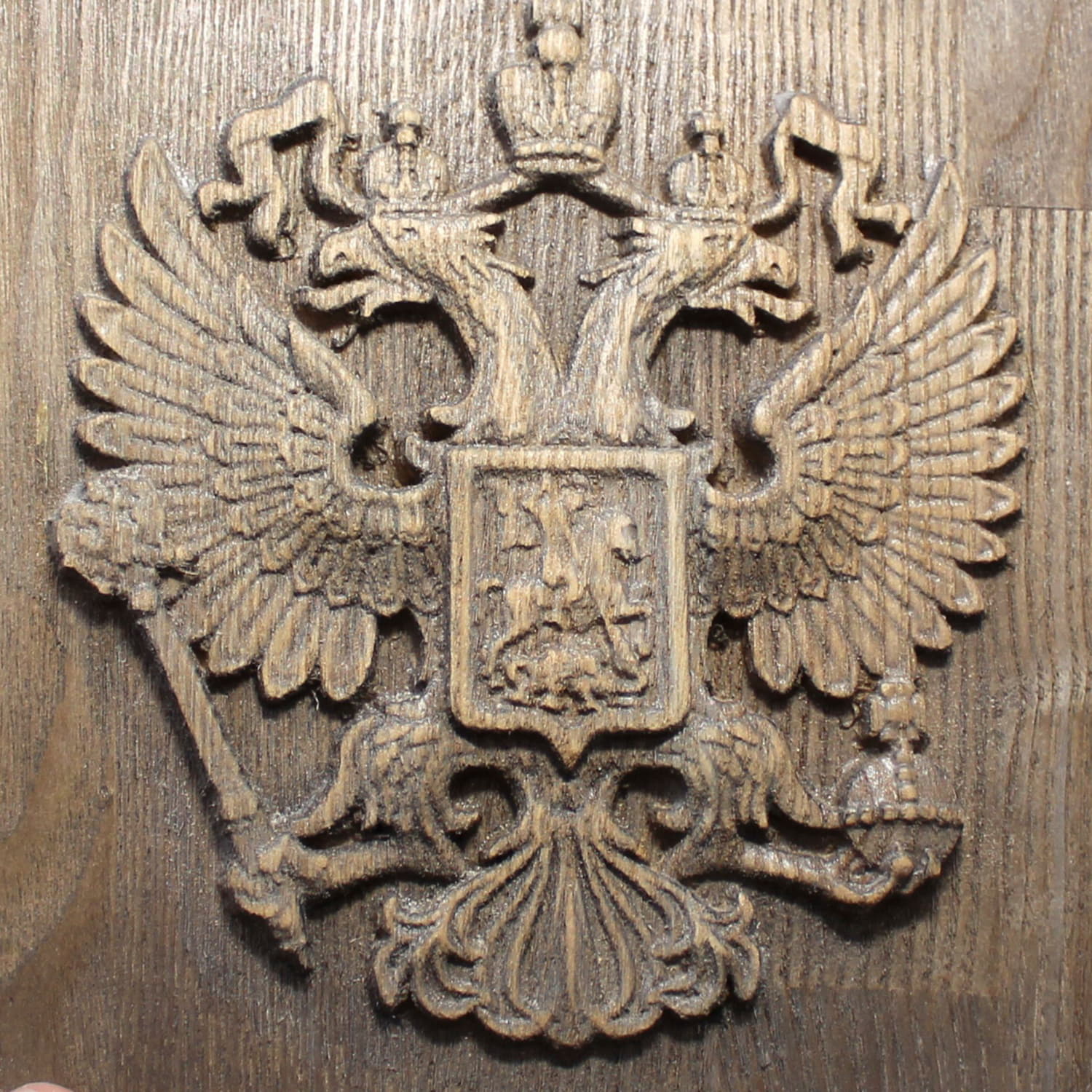 Герб России резной настенный из ясеня